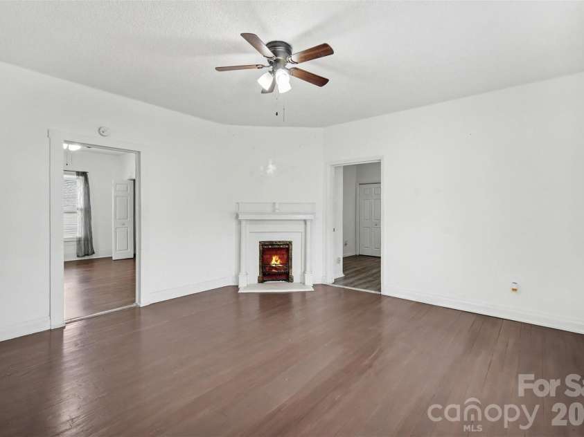 304 Adrian Street, Mount Holly, NC 28120.  MLS# CAR4351000, YatesRealty ID 7684. 