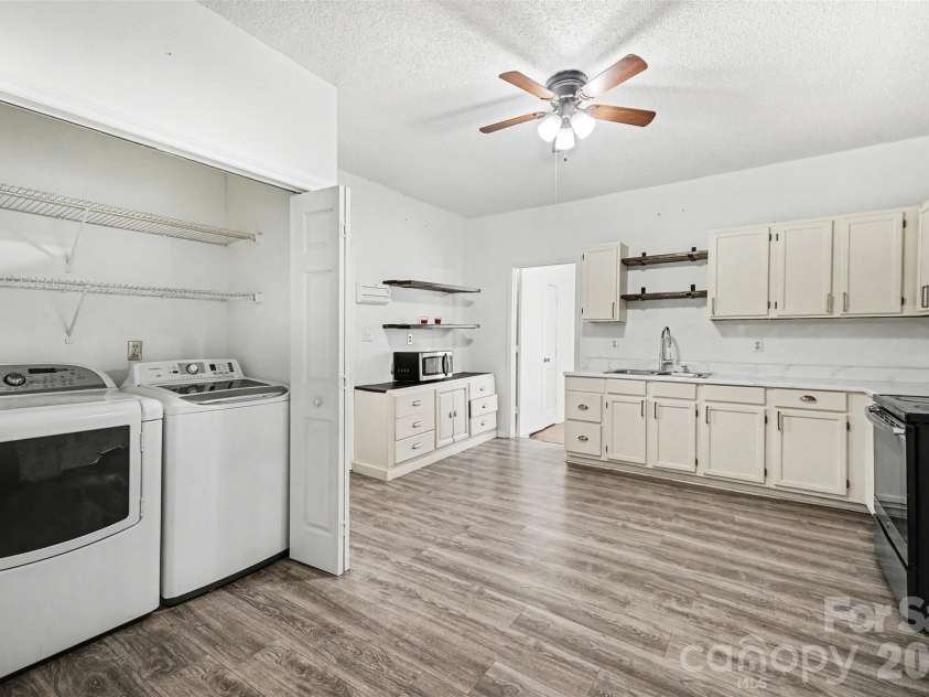 304 Adrian Street, Mount Holly, NC 28120.  MLS# CAR4351000, YatesRealty ID 7684. 