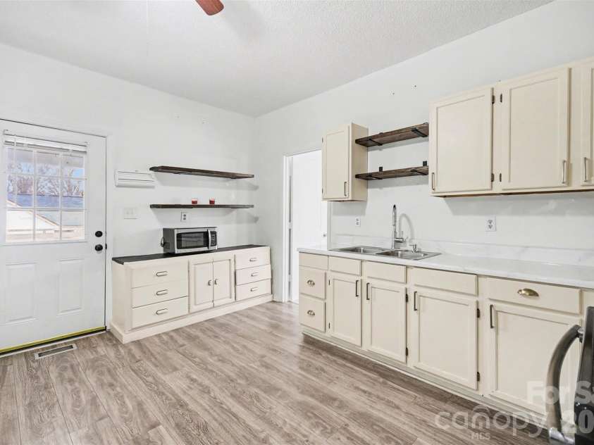 304 Adrian Street, Mount Holly, NC 28120.  MLS# CAR4351000, YatesRealty ID 7684. 