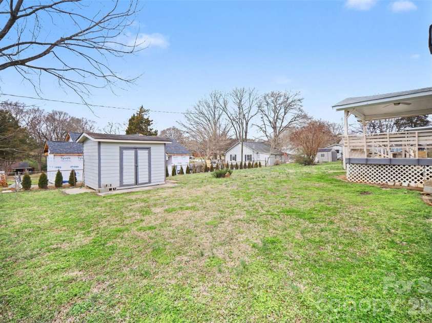 304 Adrian Street, Mount Holly, NC 28120.  MLS# CAR4351000, YatesRealty ID 7684. 
