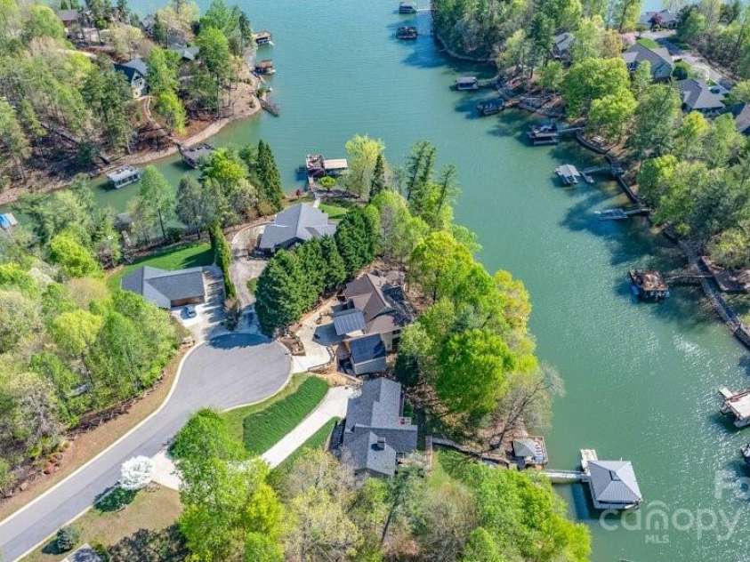 56 Lake Mist Court, Nebo, NC 28761.  MLS# CAR4242146, YatesRealty ID 7684. 