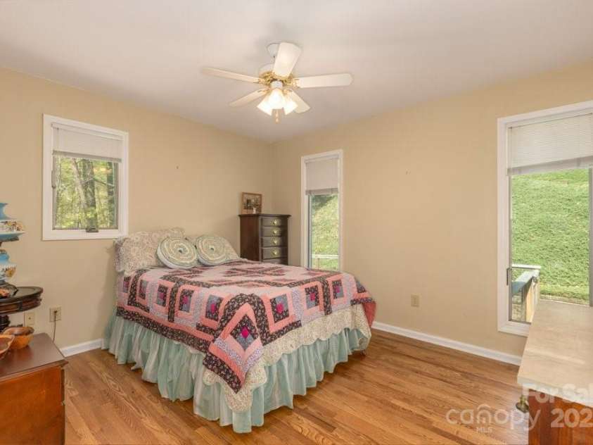 56 Lake Mist Court, Nebo, NC 28761.  MLS# CAR4242146, YatesRealty ID 7684. Bedroom