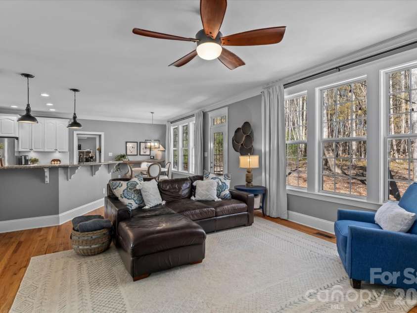434 Catalina Drive, Mooresville, NC 28117.  MLS# CAR4359697, YatesRealty ID 7685. 