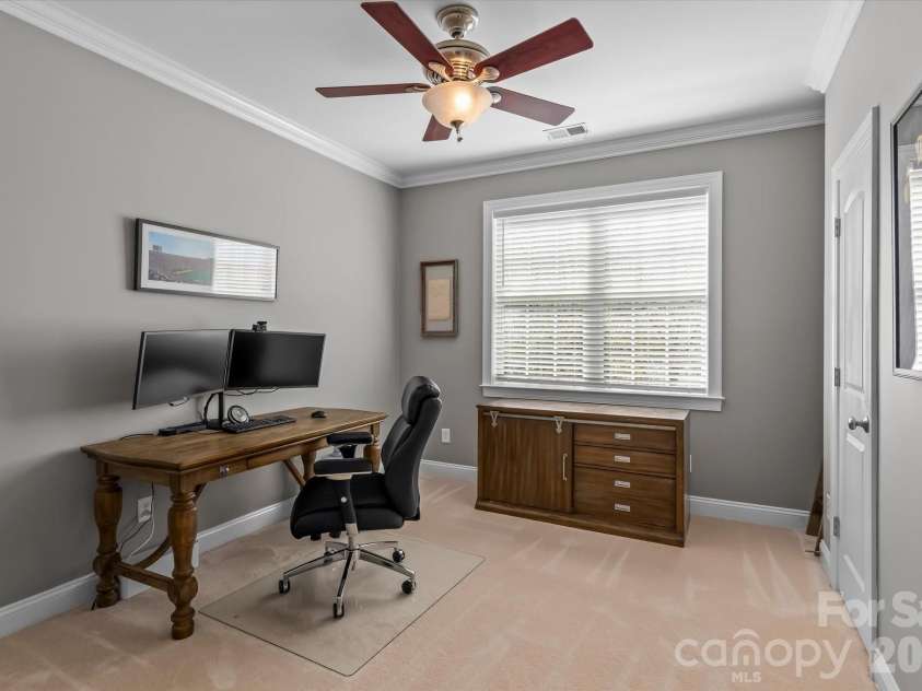 434 Catalina Drive, Mooresville, NC 28117.  MLS# CAR4359697, YatesRealty ID 7685. 