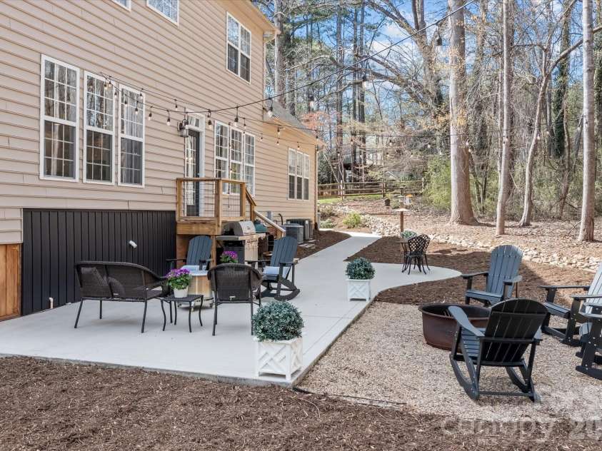 434 Catalina Drive, Mooresville, NC 28117.  MLS# CAR4359697, YatesRealty ID 7685. 