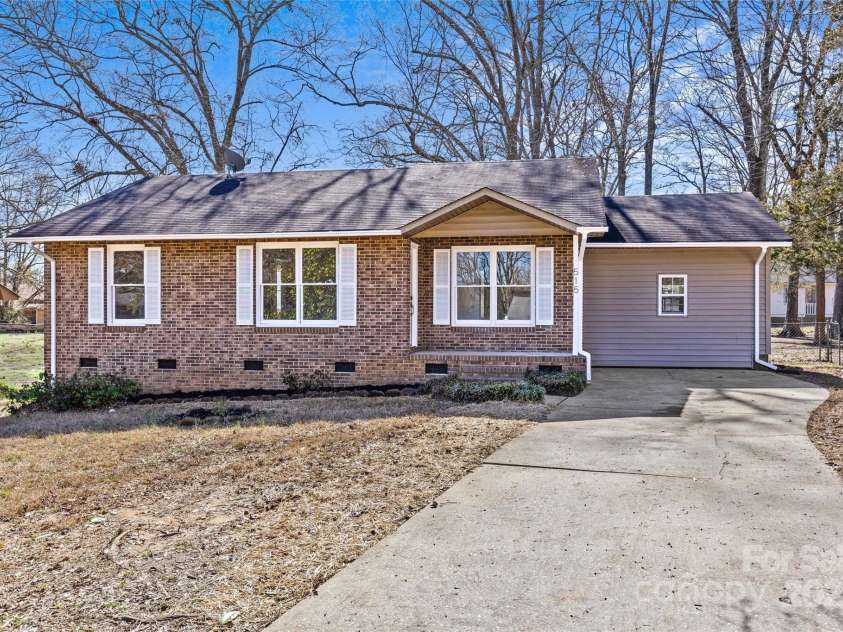 515 Richards Road, Chester, SC 29706.  MLS# CAR4220993, YatesRealty ID 7685. 