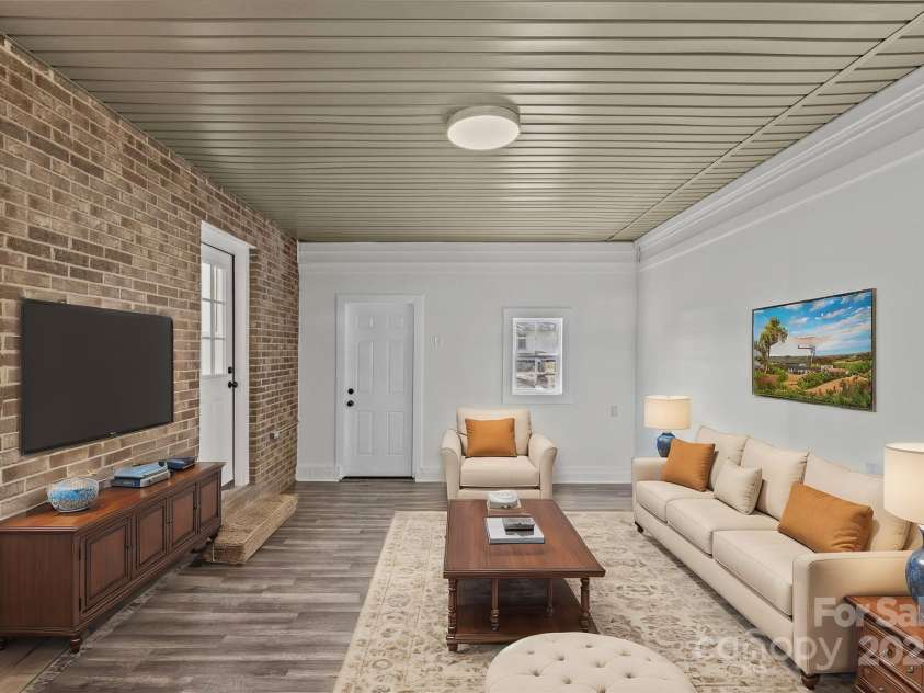 515 Richards Road, Chester, SC 29706.  MLS# CAR4220993, YatesRealty ID 7685. 