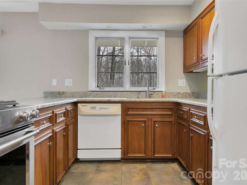 168 River Ridge Road, Brevard, NC 28712.  MLS# CAR4353588, YatesRealty ID 7686. 