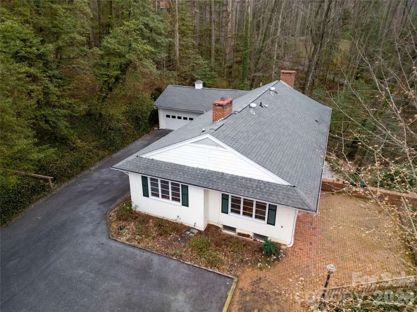 168 River Ridge Road, Brevard, NC 28712.  MLS# CAR4353588, YatesRealty ID 7686. 