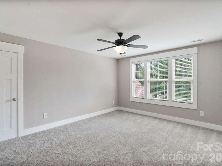 7261 Bay Ridge Drive, Denver, NC 28037.  MLS# CAR4412207, YatesRealty ID 7688. 