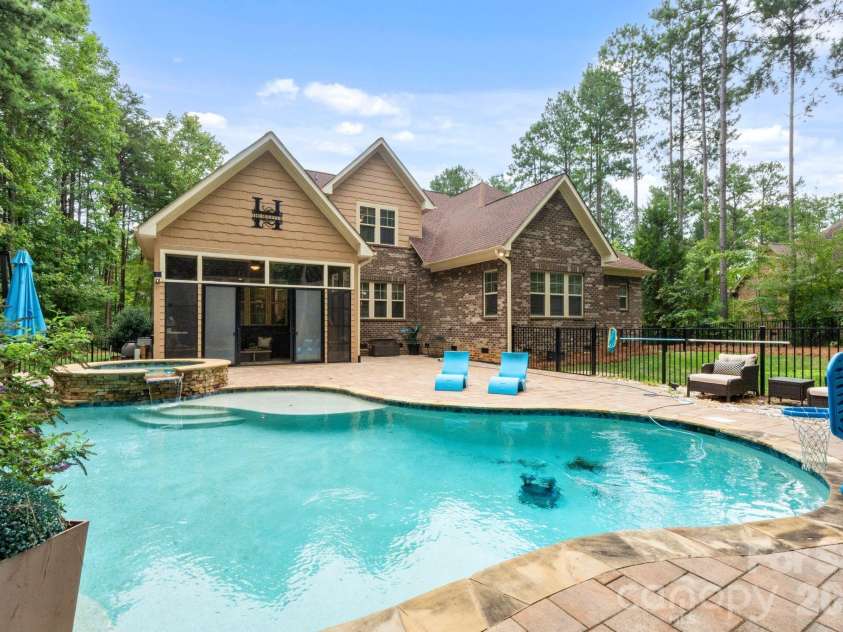 7261 Bay Ridge Drive, Denver, NC 28037.  MLS# CAR4412207, YatesRealty ID 7688. 