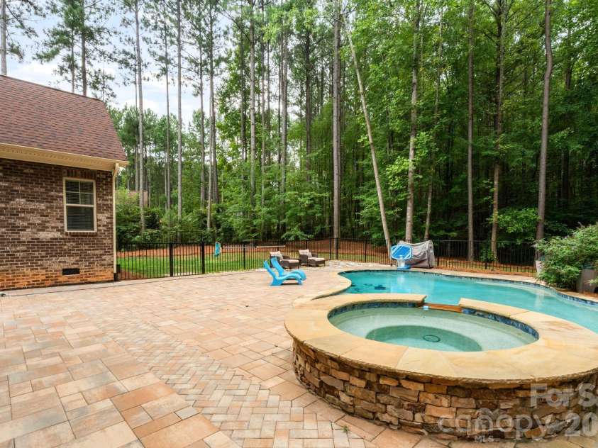 7261 Bay Ridge Drive, Denver, NC 28037.  MLS# CAR4412207, YatesRealty ID 7688. 