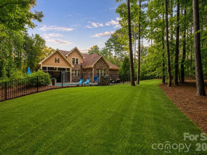 7261 Bay Ridge Drive, Denver, NC 28037.  MLS# CAR4412207, YatesRealty ID 7688. 