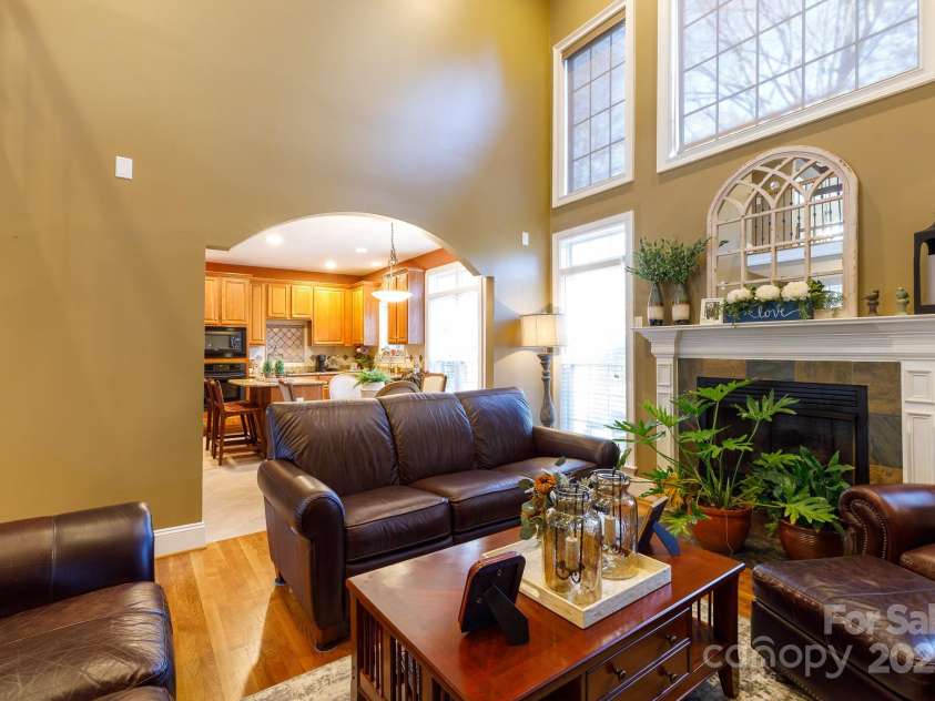 307 Abingdon Way, Fort Mill, SC 29715.  MLS# CAR4328950, YatesRealty ID 7689. 