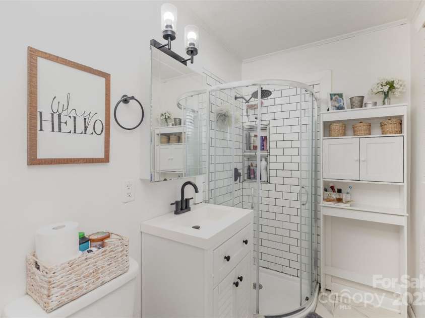 905 Tait Street, Lincolnton, NC 28092.  MLS# CAR4231566, YatesRealty ID 7689. 