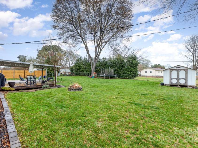 905 Tait Street, Lincolnton, NC 28092.  MLS# CAR4231566, YatesRealty ID 7689. 