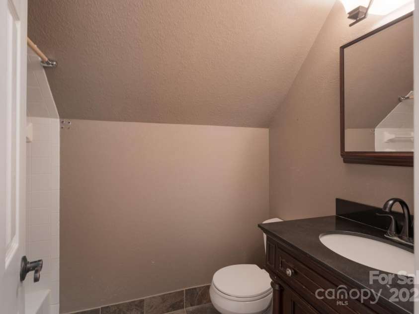 12604 Cardinal Point Road, Charlotte, NC 28269.  MLS# CAR4241578, YatesRealty ID 7690. 