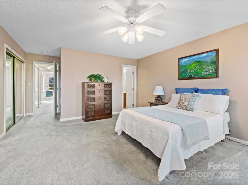 3405 Florham Place, Asheville, NC 28806.  MLS# CAR4245879, YatesRealty ID 7691. 