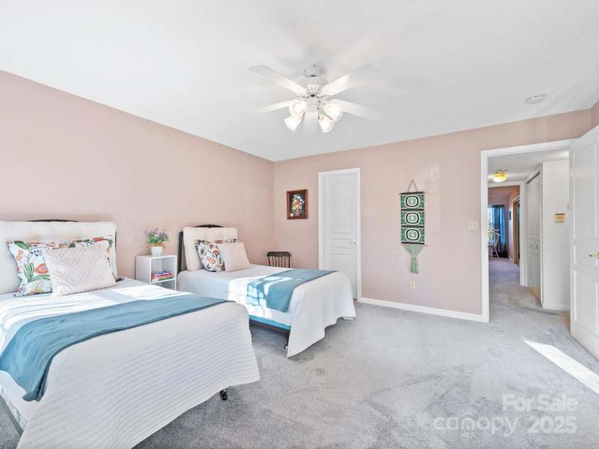 3405 Florham Place, Asheville, NC 28806.  MLS# CAR4245879, YatesRealty ID 7691. 
