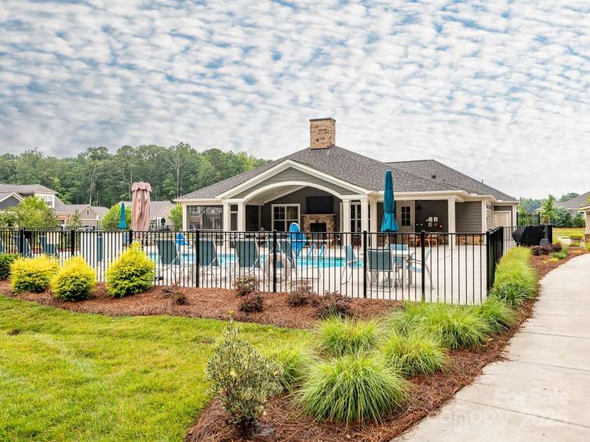 1346 Millview Lane, Matthews, NC 28104.  MLS# CAR4279682, YatesRealty ID 7692. Community Pool