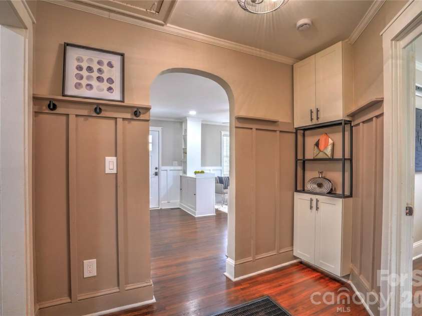4429 Major Street, Charlotte, NC 28208.  MLS# CAR4346817, YatesRealty ID 7693. 
