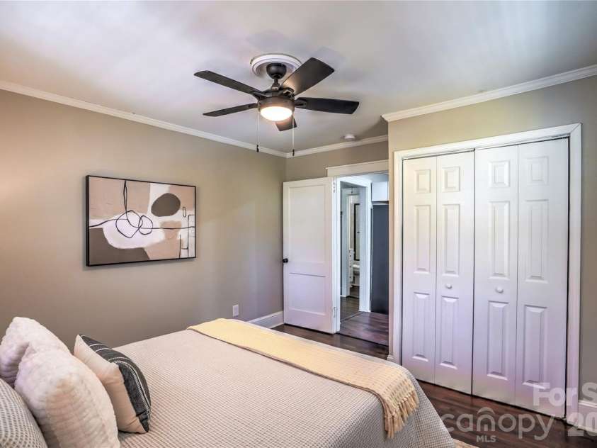 4429 Major Street, Charlotte, NC 28208.  MLS# CAR4346817, YatesRealty ID 7693. 