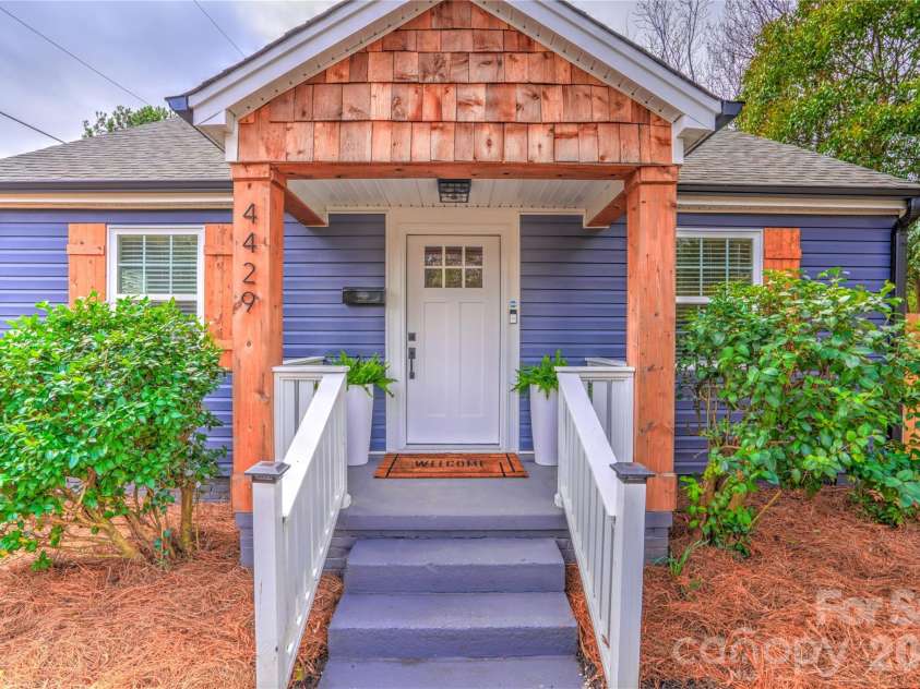4429 Major Street, Charlotte, NC 28208.  MLS# CAR4346817, YatesRealty ID 7693. 