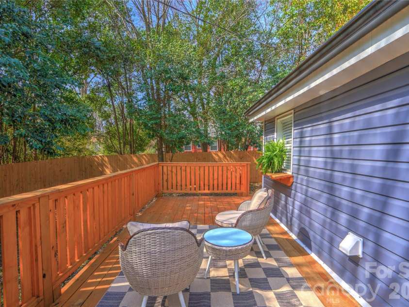 4429 Major Street, Charlotte, NC 28208.  MLS# CAR4346817, YatesRealty ID 7693. 