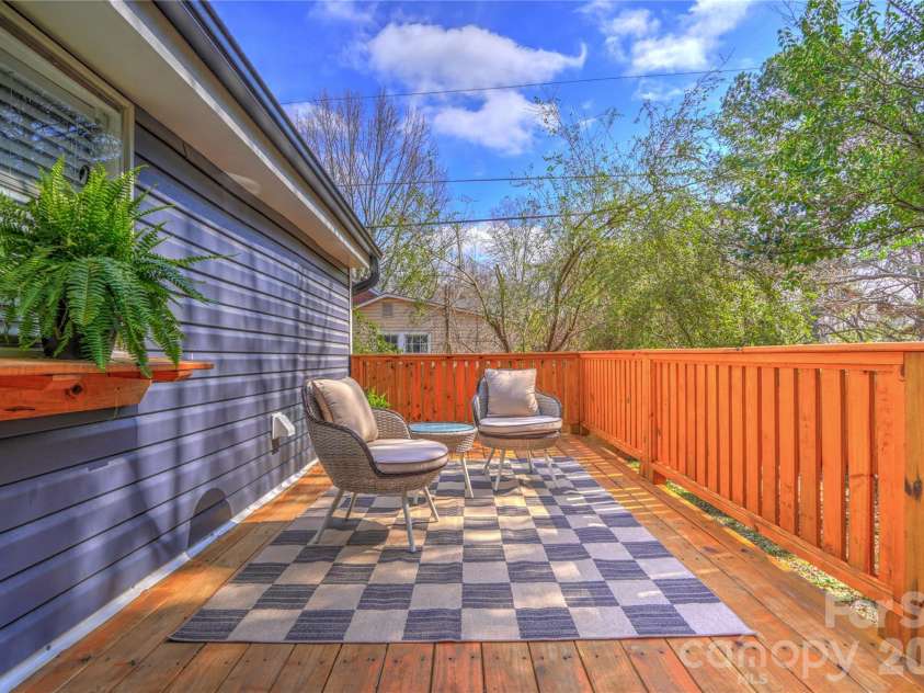 4429 Major Street, Charlotte, NC 28208.  MLS# CAR4346817, YatesRealty ID 7693. 