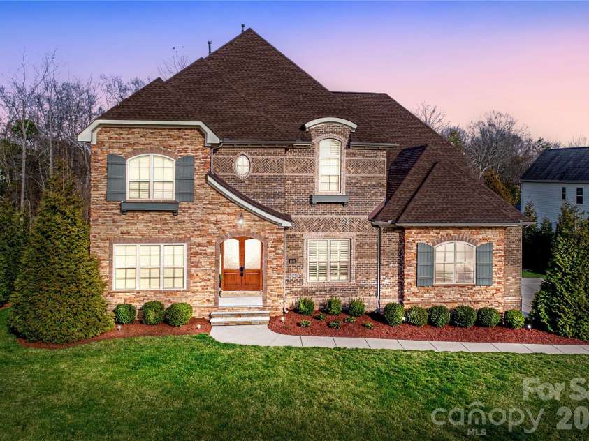 1001 Terramore Lane, Waxhaw, NC 28173.  MLS# CAR4354558, YatesRealty ID 7694. 