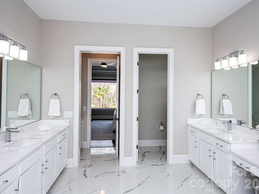 1001 Terramore Lane, Waxhaw, NC 28173.  MLS# CAR4354558, YatesRealty ID 7694. 