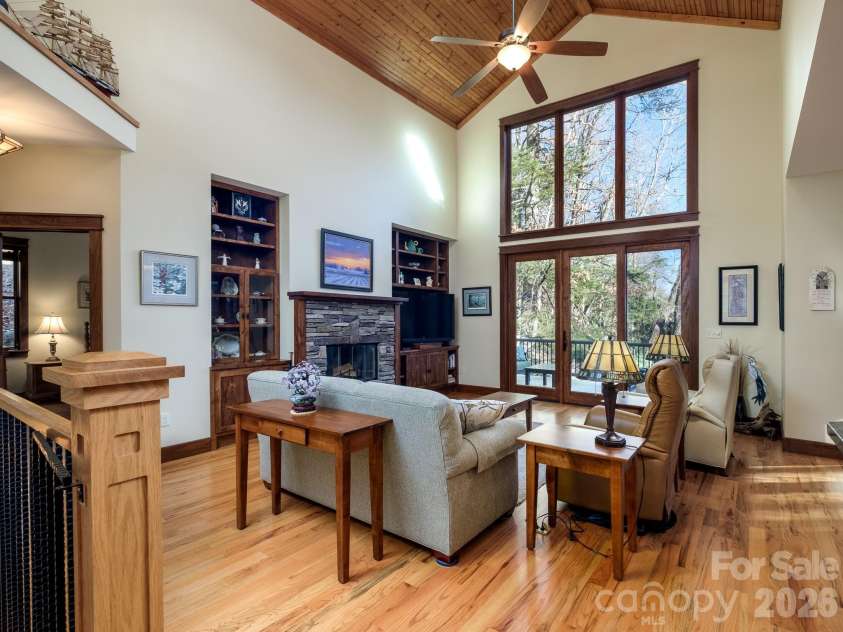 455 Ticoa Park Drive, Brevard, NC 28712.  MLS# CAR4330119, YatesRealty ID 7696. 