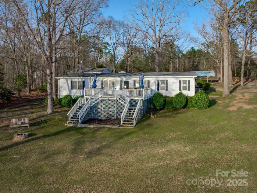 2252 M West Road, Camden, SC 29020.  MLS# CAR4231695, YatesRealty ID 7697. 