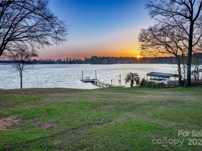 2252 M West Road, Camden, SC 29020.  MLS# CAR4231695, YatesRealty ID 7697. 