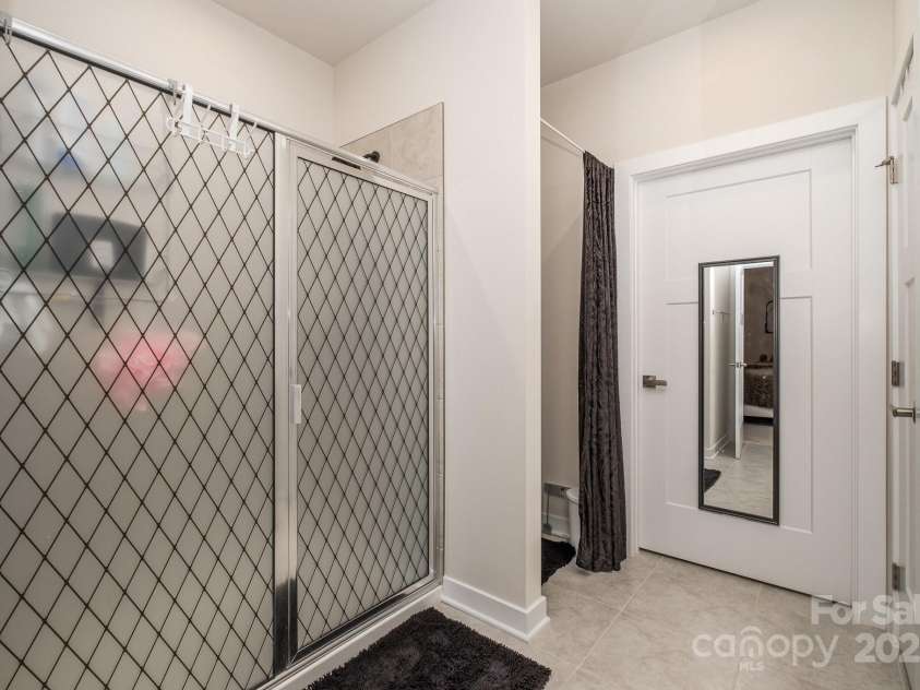 1844 Giana Lane, Monroe, NC 28112.  MLS# CAR4209401, YatesRealty ID 770. Primary Bathroom