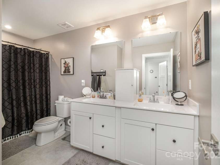 1844 Giana Lane, Monroe, NC 28112.  MLS# CAR4209401, YatesRealty ID 770. Spare Bathroom