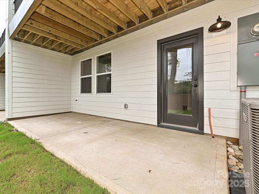 8034 Cedarsmith Court, Charlotte, NC 28217.  MLS# CAR4308403, YatesRealty ID 7701. Secondary Outdoor Living Space.
