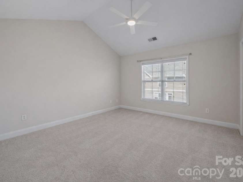 212 Cedar Street, Charlotte, NC 28202.  MLS# CAR4361120, YatesRealty ID 7702. 