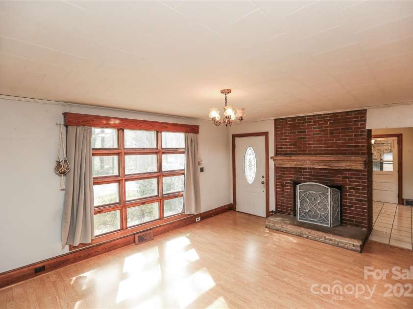 142 Wilson Street, Concord, NC 28025.  MLS# CAR4232756, YatesRealty ID 7703. 