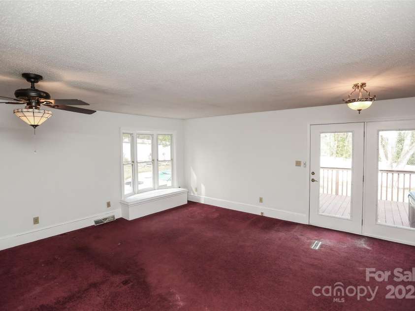 142 Wilson Street, Concord, NC 28025.  MLS# CAR4232756, YatesRealty ID 7703. 