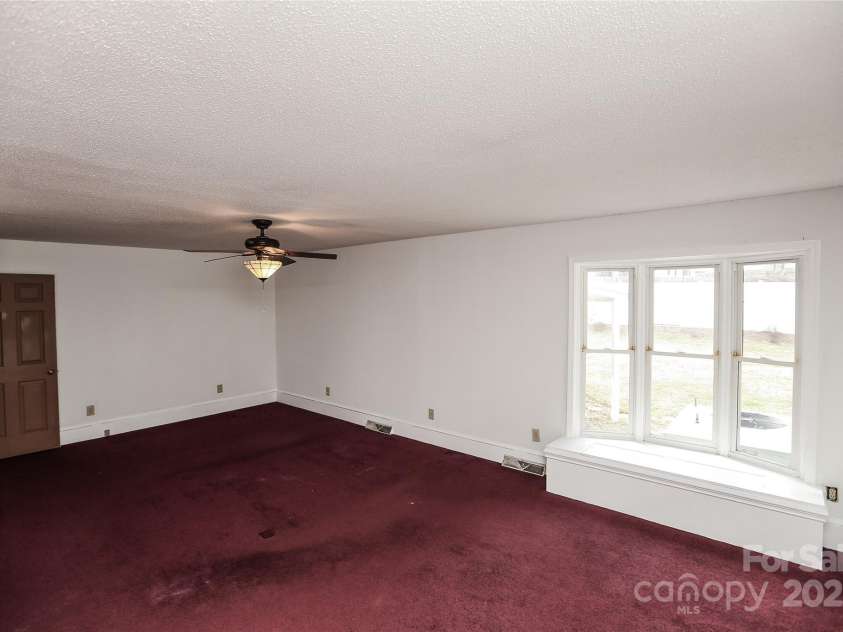 142 Wilson Street, Concord, NC 28025.  MLS# CAR4232756, YatesRealty ID 7703. 