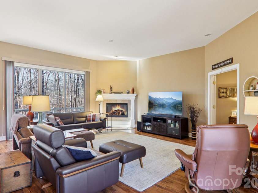 59 Eagle Chase Lane, Etowah, NC 28729.  MLS# CAR4346343, YatesRealty ID 7703. 