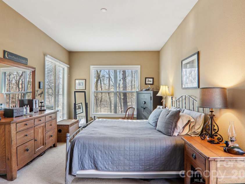 59 Eagle Chase Lane, Etowah, NC 28729.  MLS# CAR4346343, YatesRealty ID 7703. 