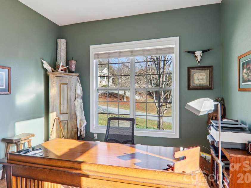 59 Eagle Chase Lane, Etowah, NC 28729.  MLS# CAR4346343, YatesRealty ID 7703. 