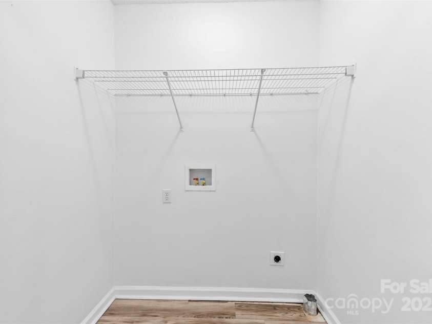 116 Ridgewood Drive, York, SC 29745.  MLS# CAR4242083, YatesRealty ID 7704. 