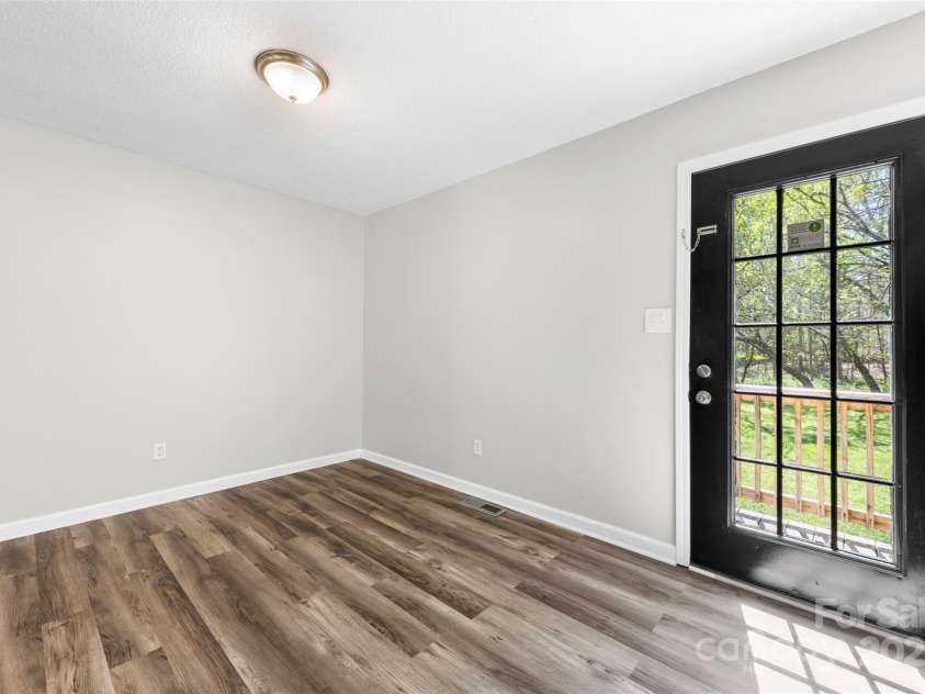 116 Ridgewood Drive, York, SC 29745.  MLS# CAR4242083, YatesRealty ID 7704. 