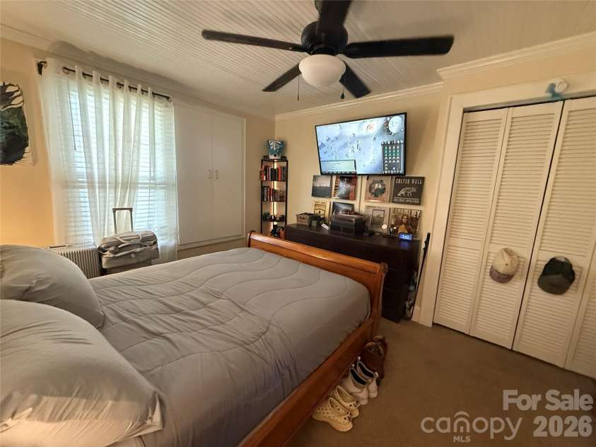 112 Elwood Street, Kannapolis, NC 28081.  MLS# CAR4353308, YatesRealty ID 7705. 
