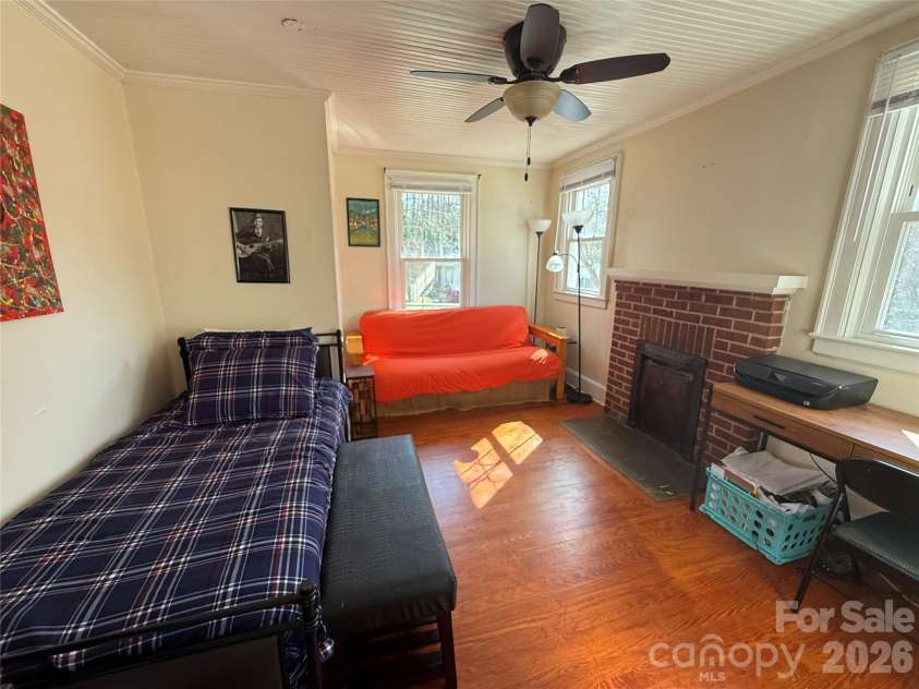 112 Elwood Street, Kannapolis, NC 28081.  MLS# CAR4353308, YatesRealty ID 7705. Flex Room 