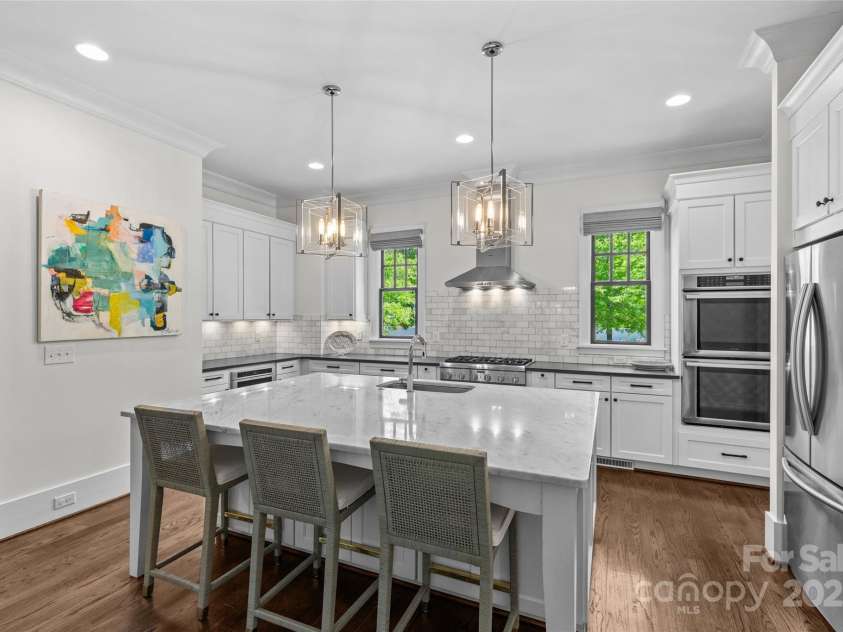 2316 Westminster Place, Charlotte, NC 28207.  MLS# CAR4248476, YatesRealty ID 7706. 