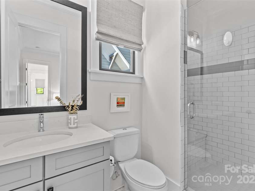 2316 Westminster Place, Charlotte, NC 28207.  MLS# CAR4248476, YatesRealty ID 7706. 